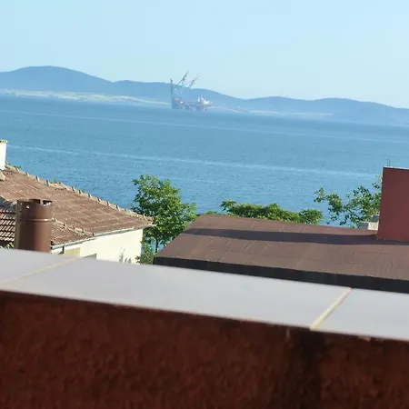 Guest house Fener