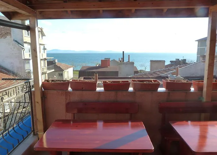 Fener 3* Pomorie