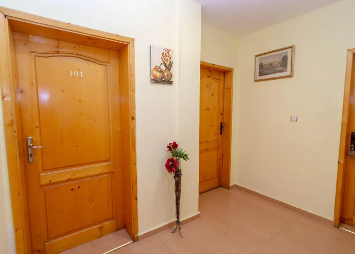 Guest house Fener 3*