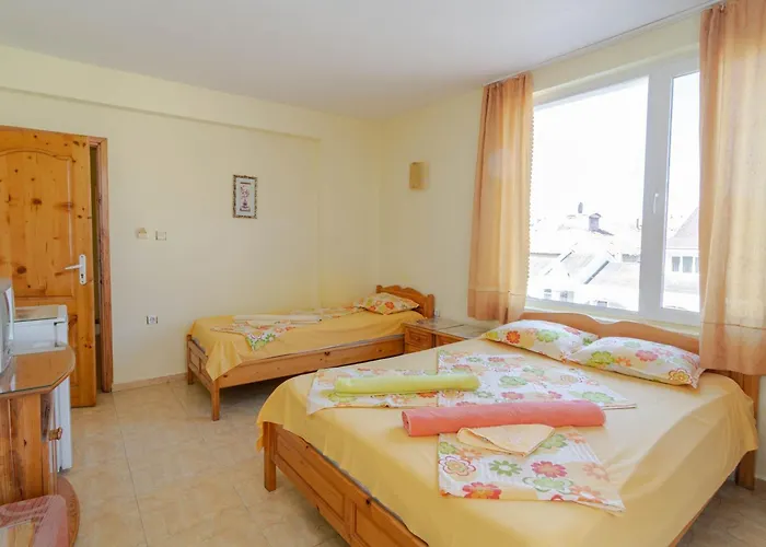 Πανσιόν Fener